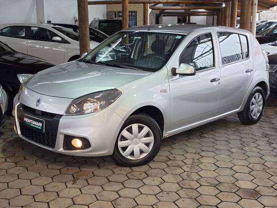 RENAULT SANDERO 1.0 EXPRESSION 16V FLEX 4P MANUAL RENAULT SANDERO 1.0 EXPRESSION 16V FLEX 4P MANUAL